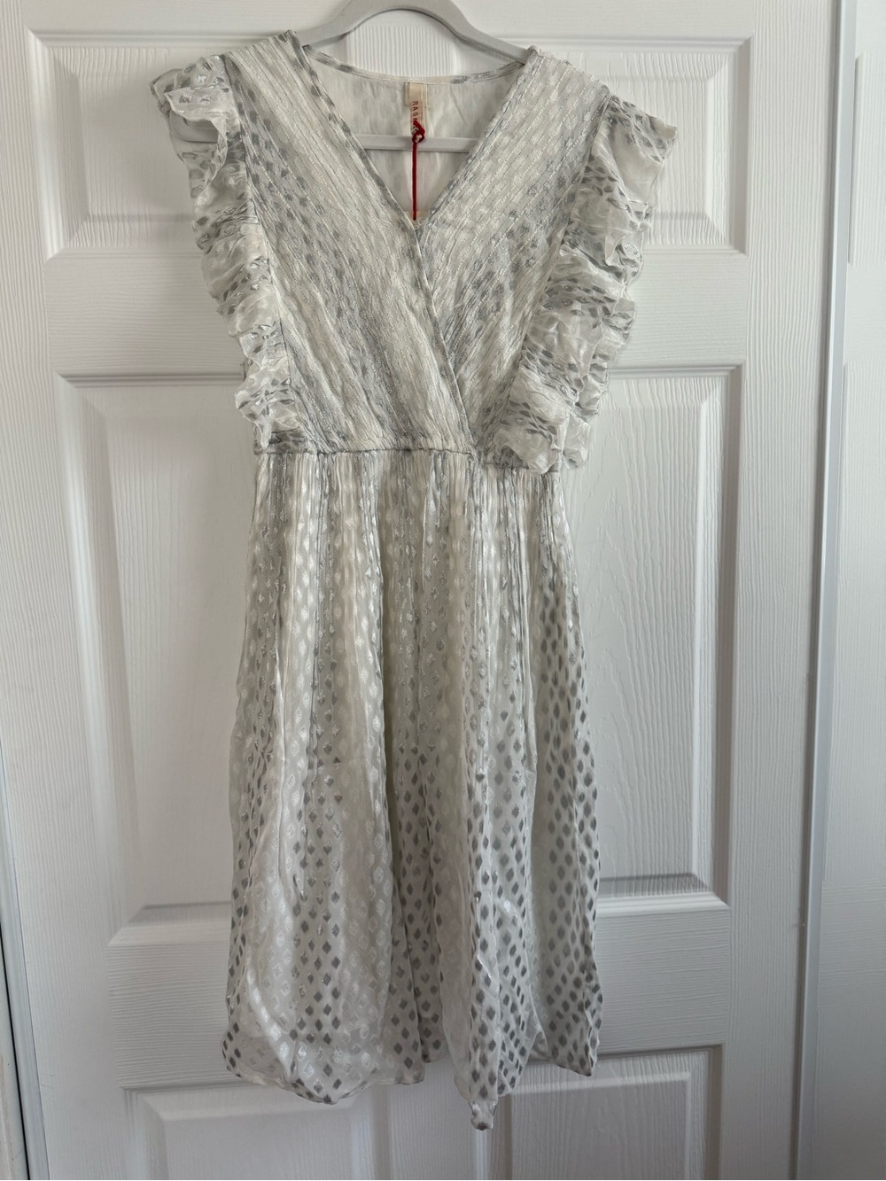 RAGA Whisker Away Silver and White Textured Dress Size XS NWT
